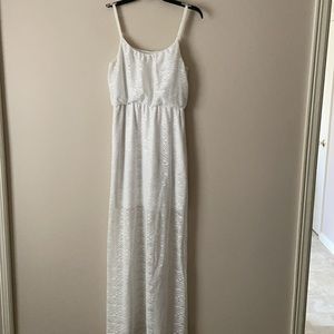 White lace maxi dress